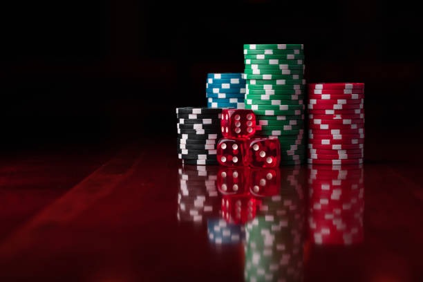 Dadu Online dice game interface on ludotogel com showing bet placement and live roll results